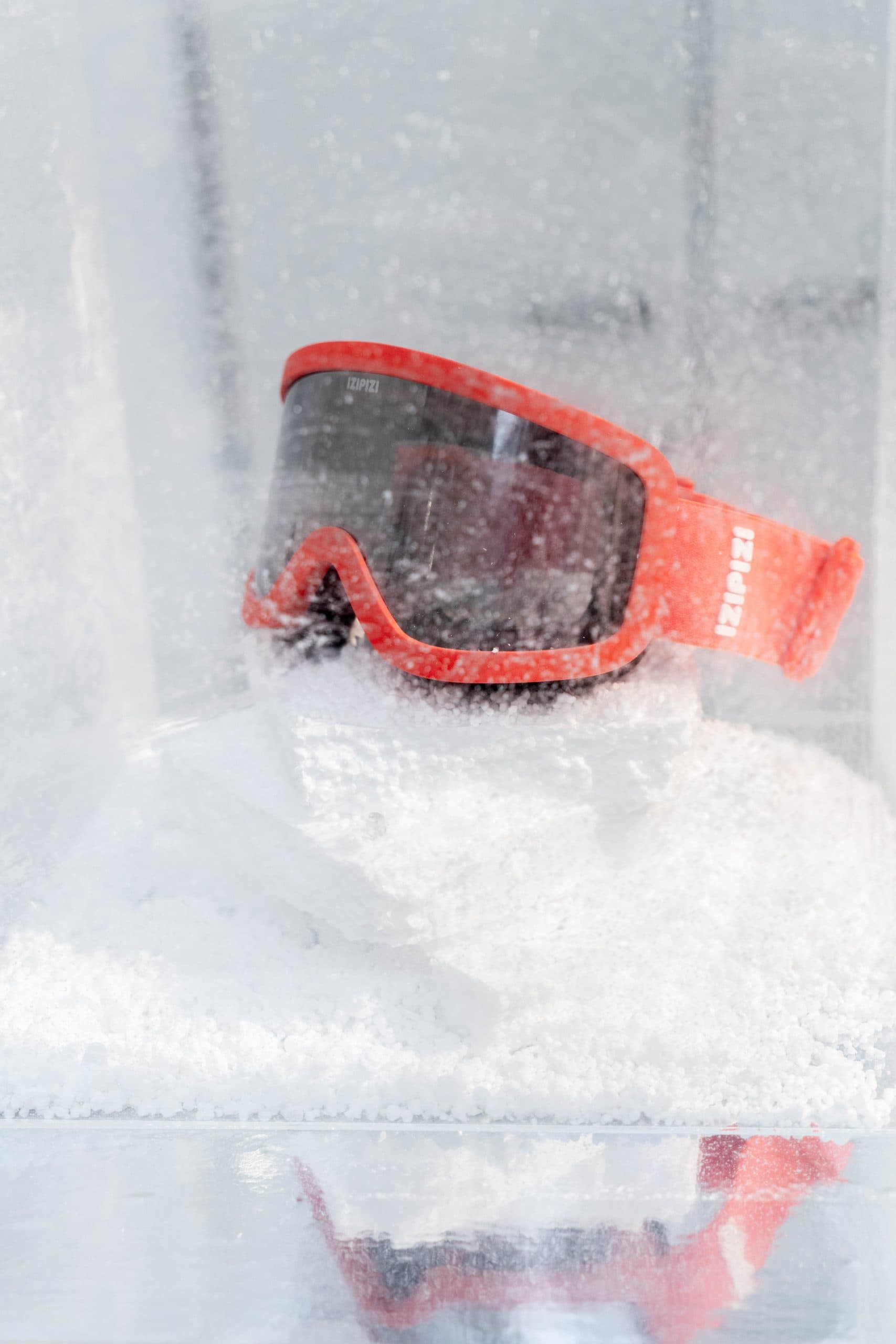 Nightingale HYPE-Ö-THERMY ski goggles